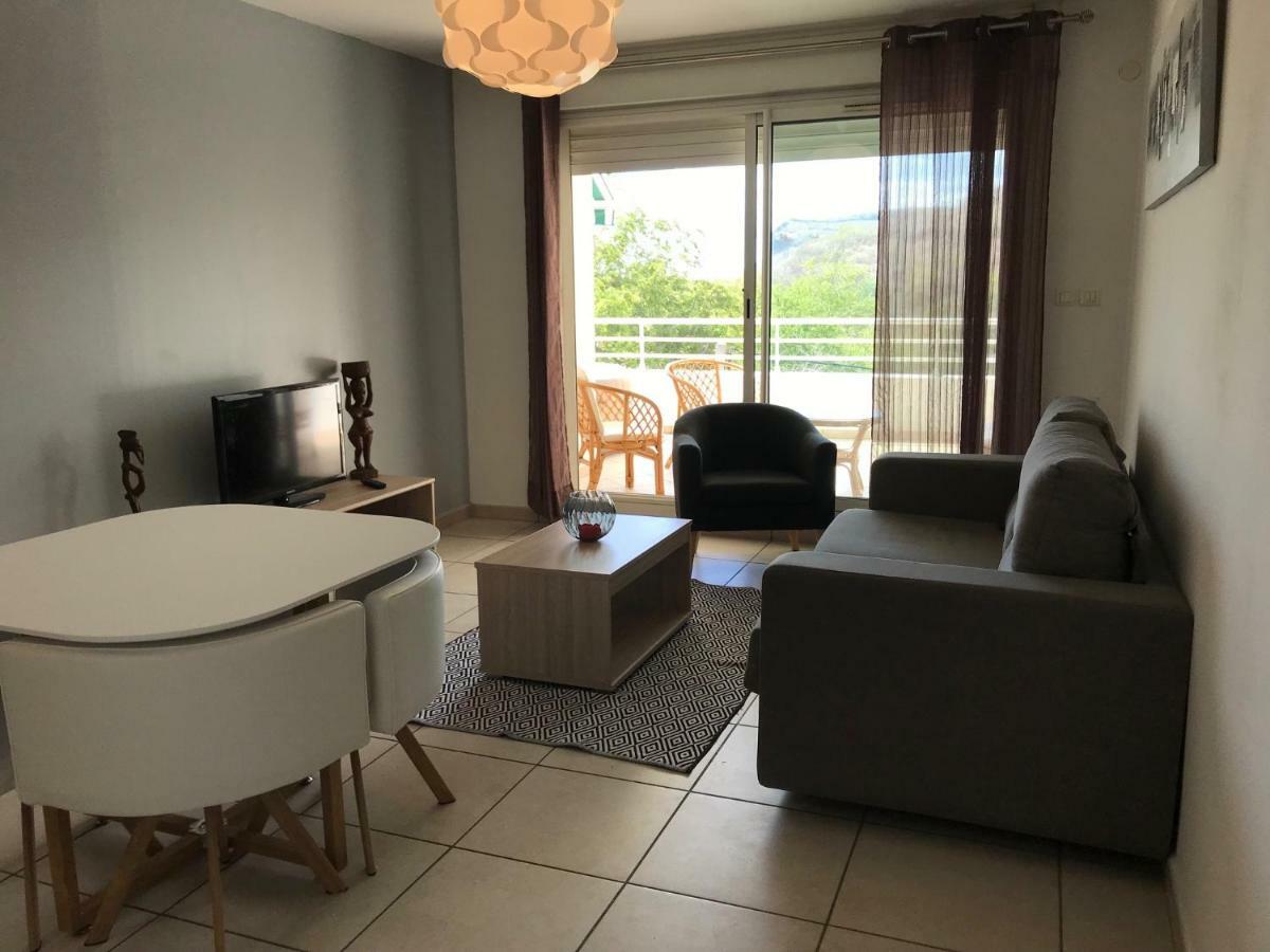 Meuble Homard Avec Jacuzzi Et Vue Mer Saint-Gilles-les Bains Luaran gambar
